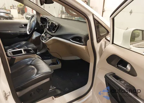 2019 Chrysler Pacifica Limited из США, поврежденный, VIN 2C4RC1GG6KR655425